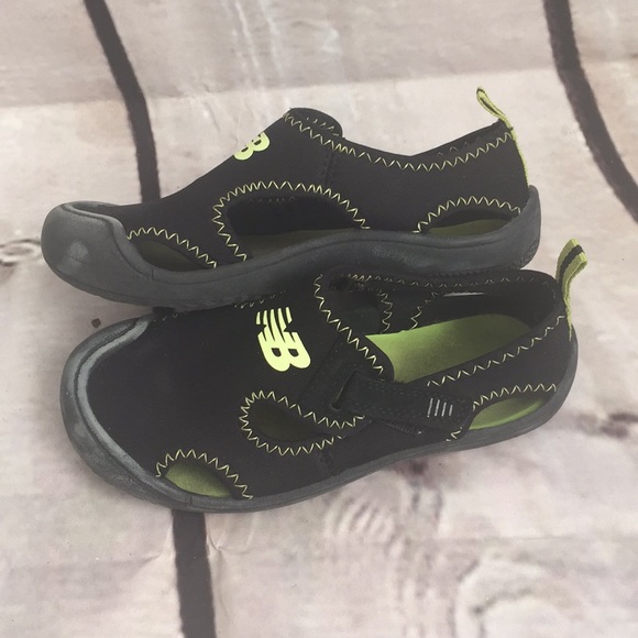 New Balance boys sandals size 10 - Picture 2 of 16